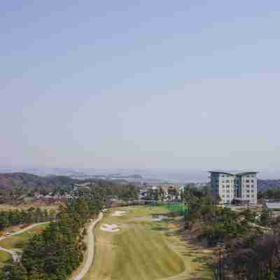 The Heaven Resort Hotel Exterior