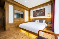 Jiarong Qingcheng Homestay (Danba Xiaobawangcun) Hotel a Danba
