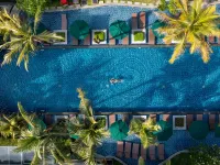Sanur Resort Watujimbar Hotels near Renon