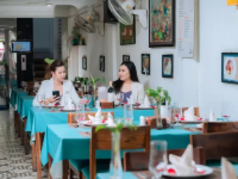 Grand Elevation Hotel Punom Pen otelleri