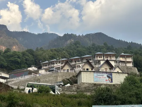 Blessings Resort Hotel di Uttarkashi