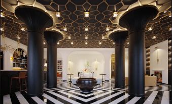 Z Hotel (Shangri-La Dukezong Ancient City)