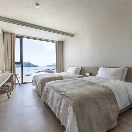 Qiying Shijian Sea Resort Seaview Homestay (Ningbo Xiangshan Shipu Branch)
