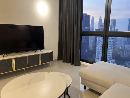 Agile Residence 5 mins walk to TRX, Bukit Bintang and Pavilion KL Отели рядом с достопримечательностью «UCSI University Block E»