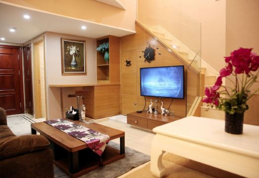 Jijia Loft Hotel Apartment (University of Traditional Chinese Medicine Metro Station) Hotel Overview