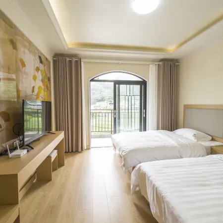 Hezhang Xishan Hotel (Axilixi Jiucaiping Scenic Area)