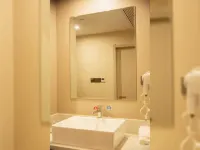 Lanting Platinum Hotel (Hospital of Traditional Chinese Medicine ROGT Tennis Tournament Center