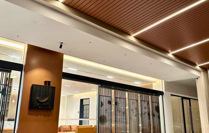 J Hotel