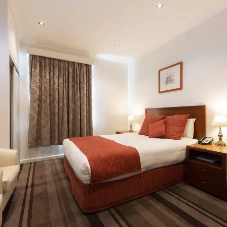 Mercure Canberra