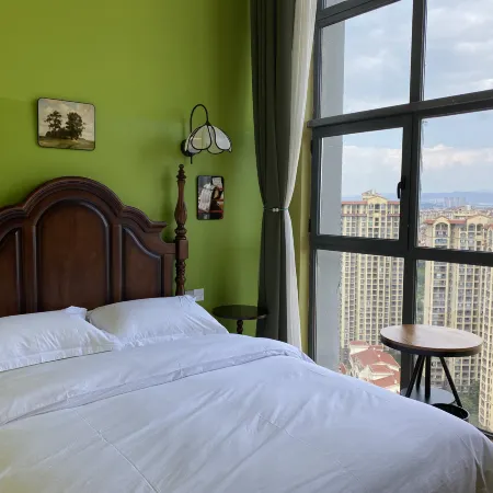Kunming Qixi Scenic Hotel (Dounan Flower Market) Отели рядом с достопримечательностью «Озеро Дяньчи»