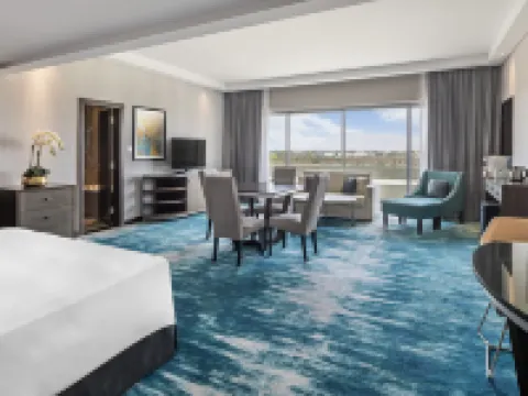 Radisson Blu Hotel and Resort Al Ain Hotéis em Al Ain