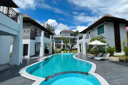 Na Napa Wellness Spa & Resort Отели рядом с достопримечательностью «Zen Paradise Chiang Mai Villa»