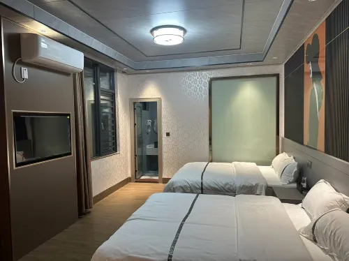 Leizhou Dongxing Apartment