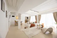 Ratchada Retreat Boutique Suites