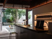 Linhai is not as good as Fang Holiday B&B (Ziyang Street Branch)