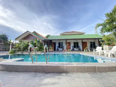 Thaineth Gym & Sport Camp Hoteller i Nong Prue