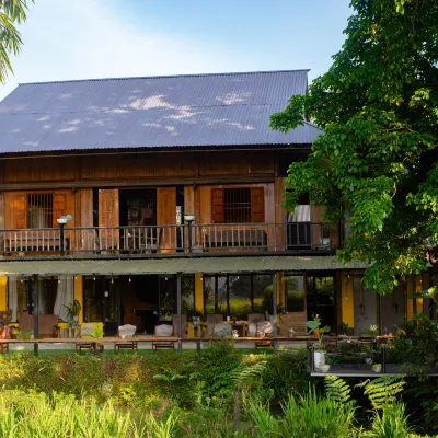 Sapa Ta Van Desi House - Mountain View & Hiking Tours Hotels near Sa Pa Sha