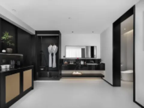 AWAKENING SOULMATE Guilin Landscape Resort Hotel 陽朔のホテル