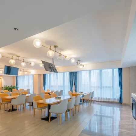 Keria Hotel (Hengyang Xidu Store)