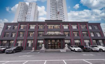Dandong Jinhe Hotel(Yalu River Broken Bridge Branch)