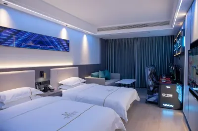 Li County Hemei Hotel