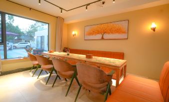 Urumqi County Jiangdao Yingjia Xuejie Homestay