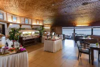 Royal Tahitien - breakfast