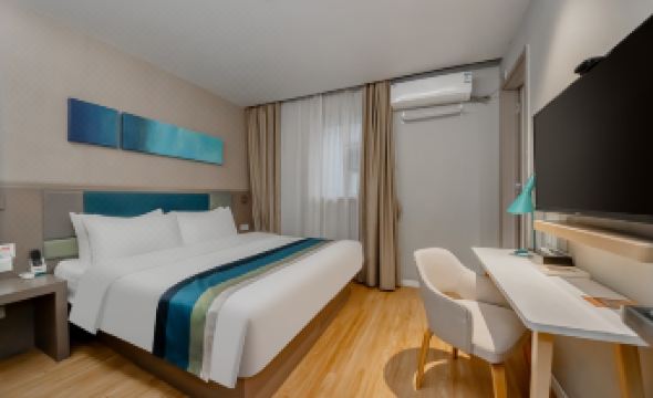 Homeinn Selected Hotel (Shanghai Nanjing Road Pedestrian Street)