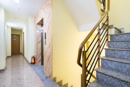 The Cozy Inn Hotel Отели рядом с достопримечательностью «Улица Пхам Нгу Лао»