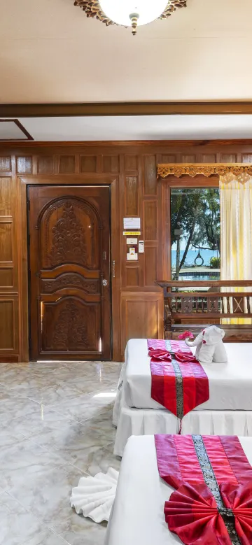 วิลล่าเตียงแฝด วิวสระน้ำ