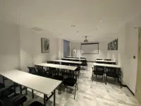 Shankee Tea Style Hotel (Xinyang Gushi Linli Guangchang)