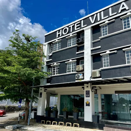 Hotel Villa Отели рядом с достопримечательностью «Парк с озером»