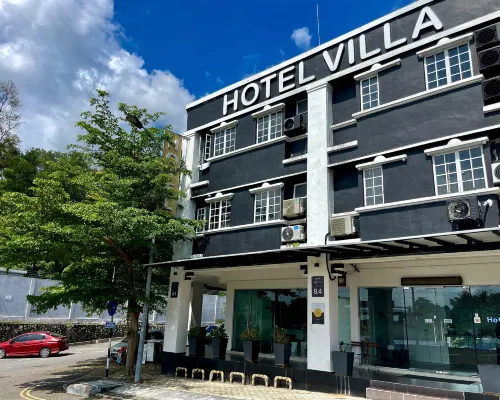 Hotel Villa Hotels near State Library