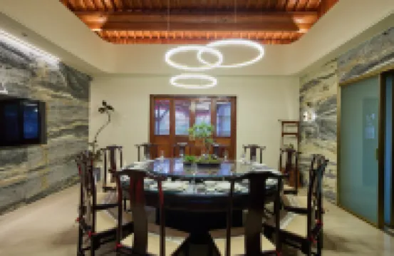 Floral Lux Hotel·Simple and Rustic hotel