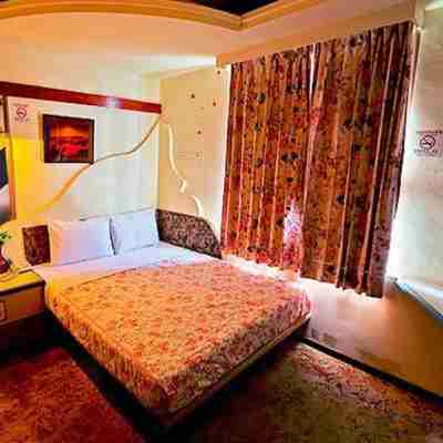 臺中百老匯碟影旅館 Rooms