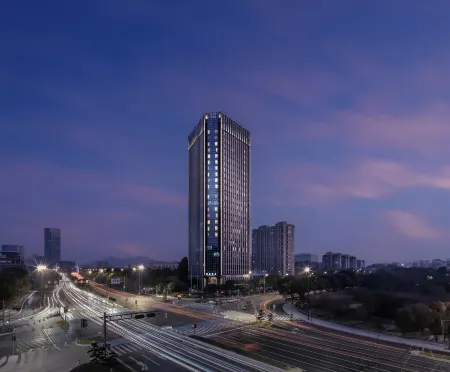 Deqing Dexin SSAW Boutique Hotel Отели рядом с достопримечательностью «Moganshan Senbo Resort Nature Park»