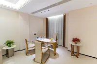 Four Seasons Hotle（Jiayi Branch）