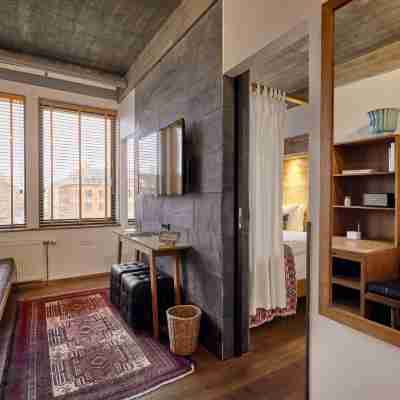 Manon Les Suites Guldsmeden Rooms