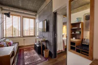Manon les Suites Guldsmeden