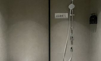 Binzhou Tangluyuan Hotel (Gongliu Street Lanbo Square Store)