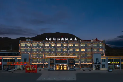 Everest International Hotel - breakfast