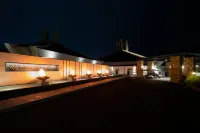 Handara Golf & Resort Bali Hotel berhampiran Git Git Waterfall