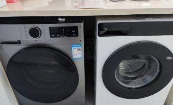 Three Cats Hostel (Zhuoyuehui shopping center)