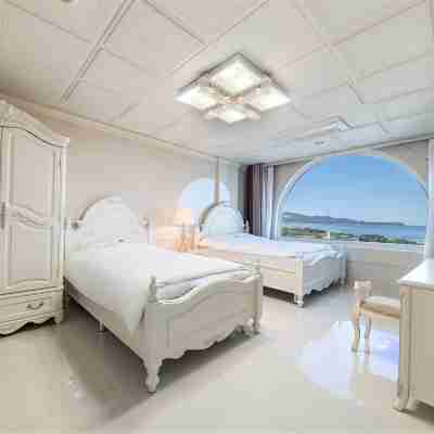 동해보양온천컨벤션호텔 Rooms