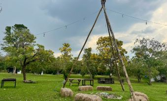 Khao Yai Lake Hill Resort
