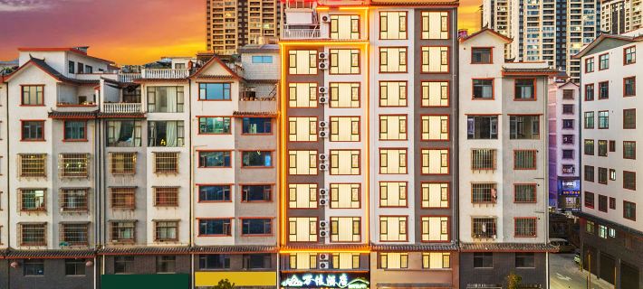 Chuxiong Wanjia Hotel (Yihai Park) Hotels in Chuxiong City