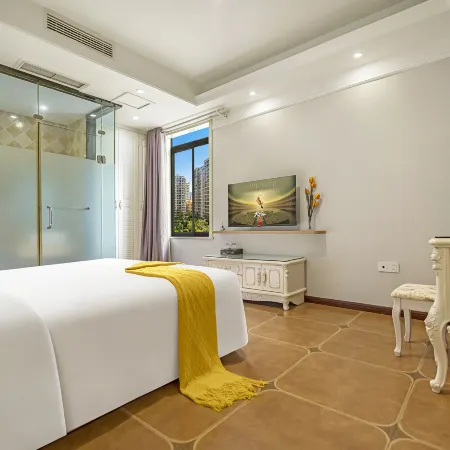 Nancheng Lijing Hotel (Longchang Laifeite Plaza)