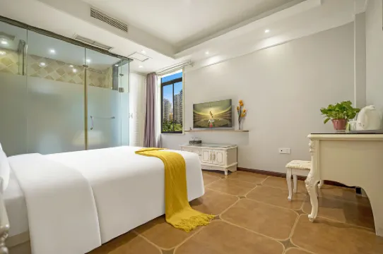 Nancheng Lijing Hotel (Longchang Laifeite Plaza)