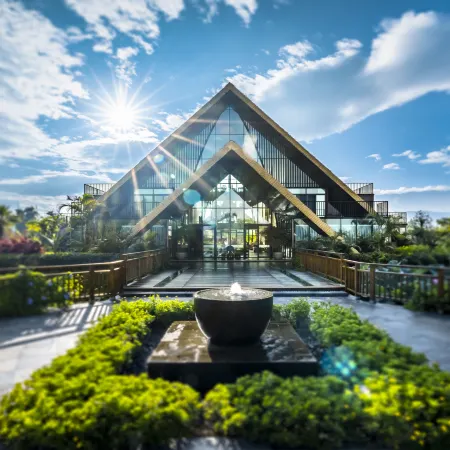Huayu Hot Spring Homestay