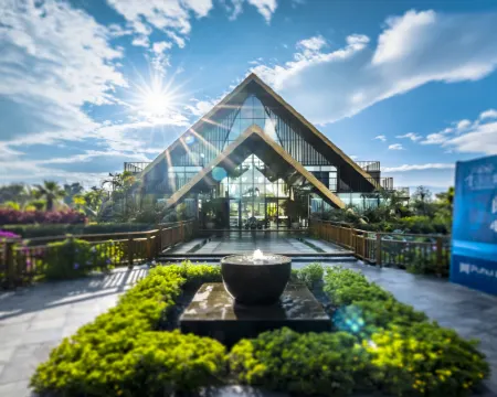 Huayu Hot Spring Homestay Hotels in Yingjiang